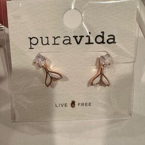 NWT Pura Vida Mermaid Tail Earrings